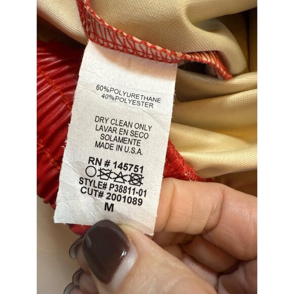 Red Faux Leather Elastic Waist Mini Skirt Peach Love Medium (bin LL181) - Picture 7 of 7